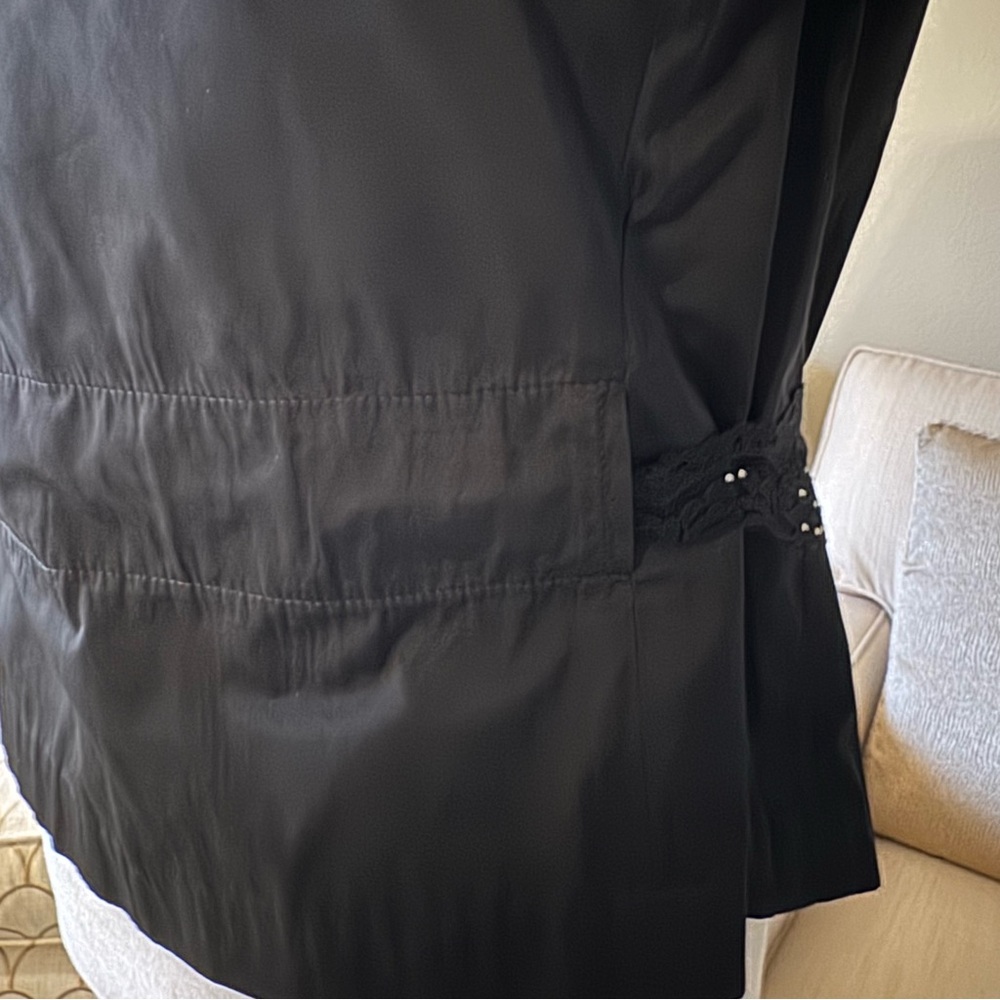 Theory Cropped Belted Blazer - Picture 12 of 16